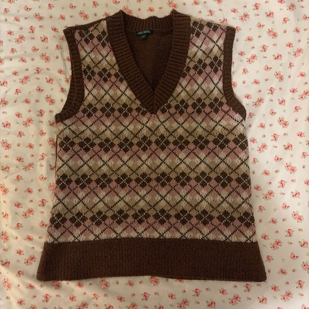 Wild Fable Brown and Pink Argyle Tank Top